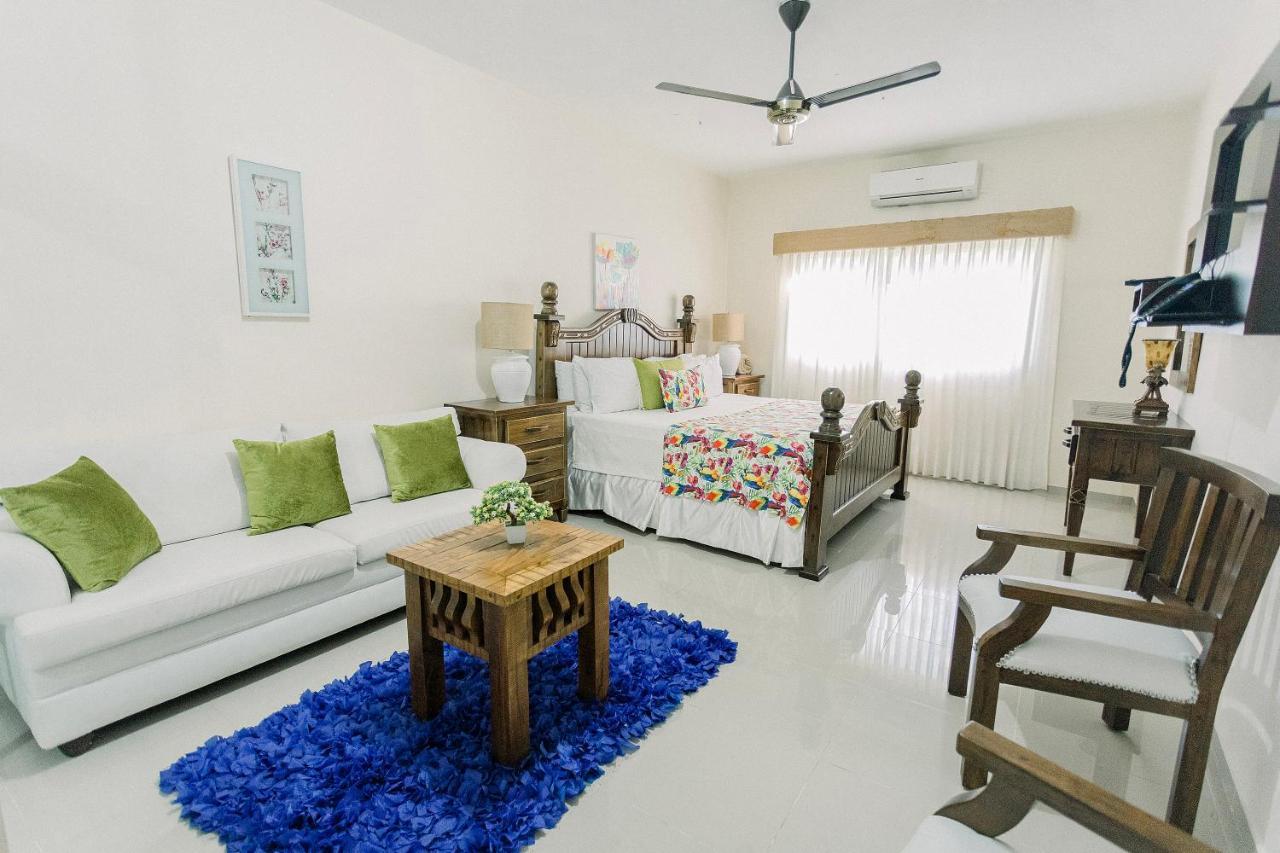 Rancho Guacamayos Hotel & Restaurantes Bonao ภายนอก รูปภาพ