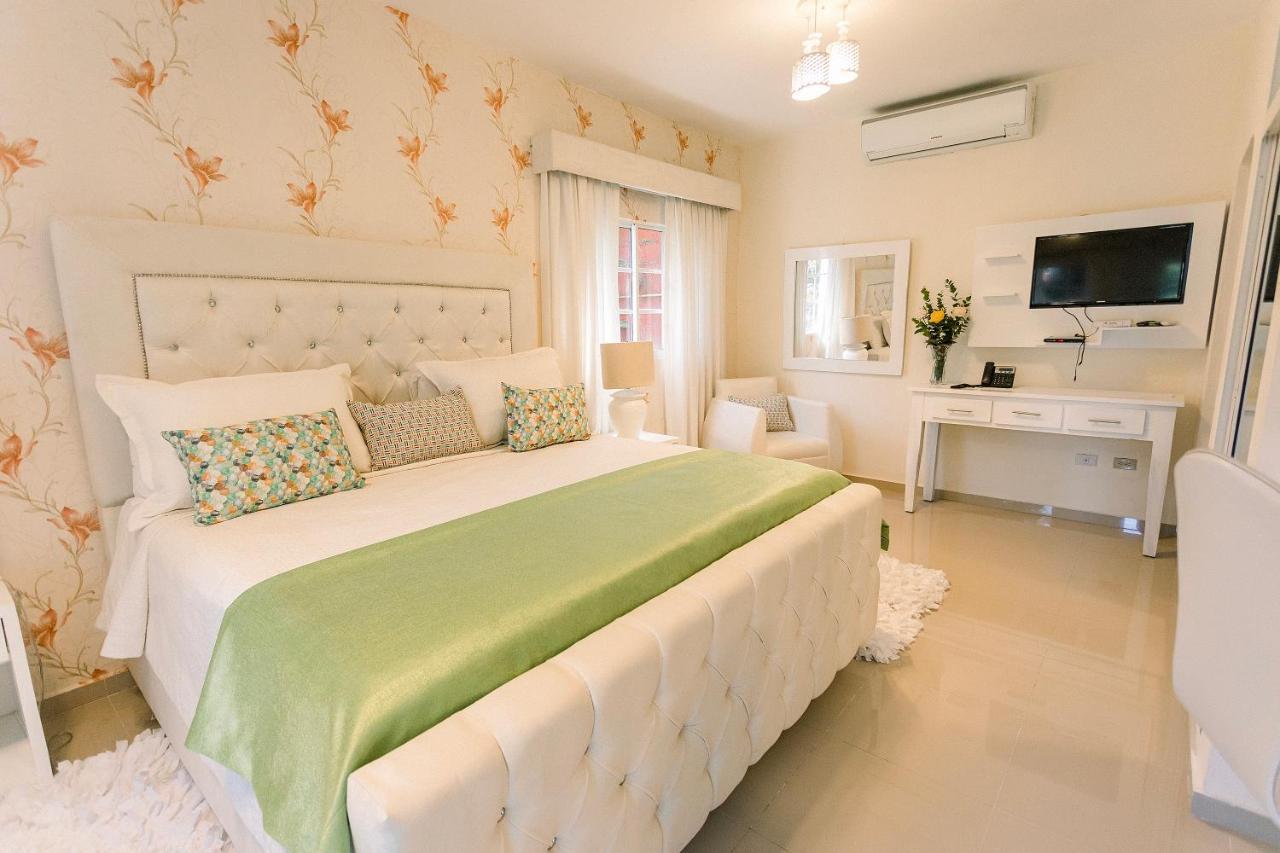Rancho Guacamayos Hotel & Restaurantes Bonao ภายนอก รูปภาพ