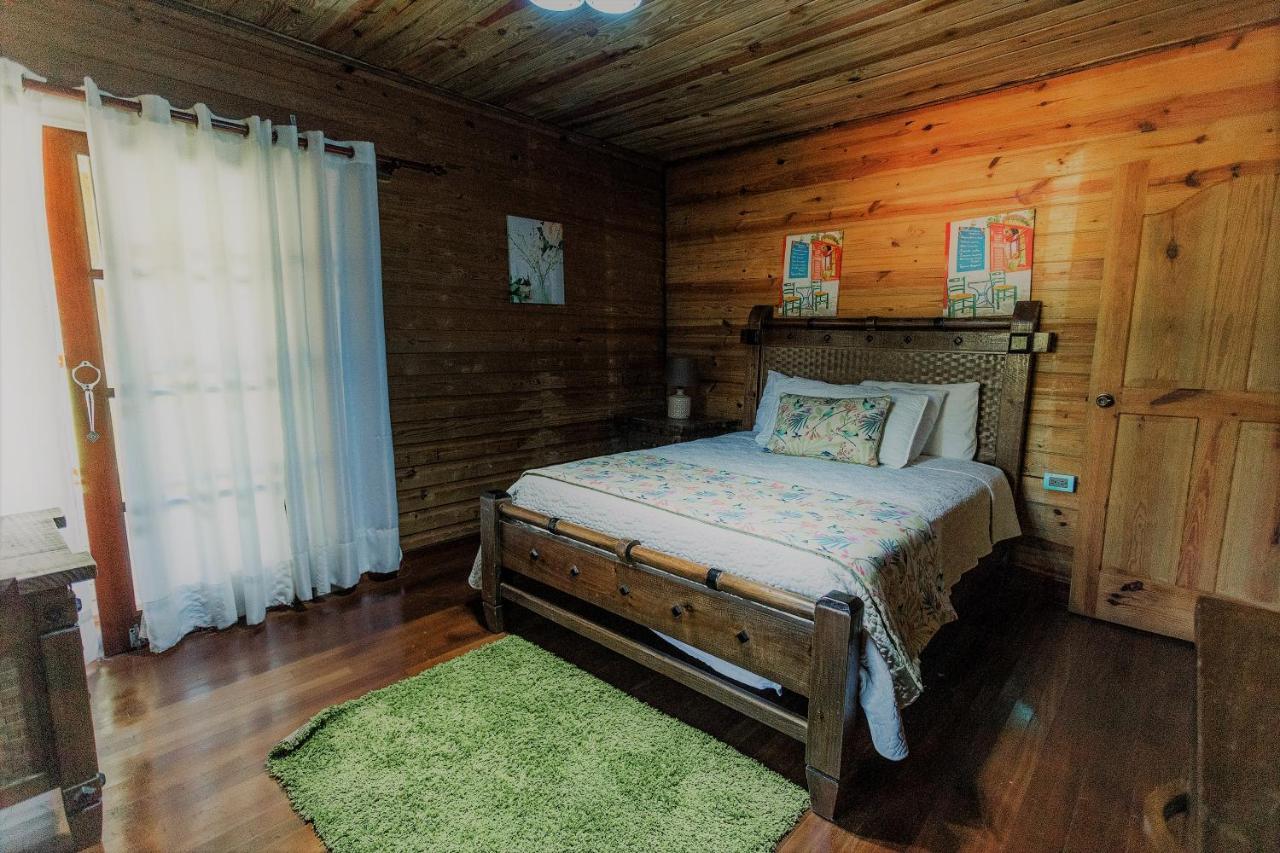 Rancho Guacamayos Hotel & Restaurantes Bonao ภายนอก รูปภาพ