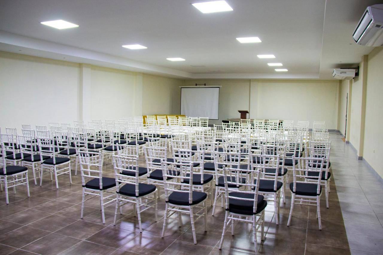 Rancho Guacamayos Hotel & Restaurantes Bonao ภายนอก รูปภาพ